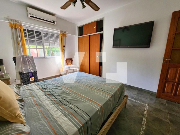 500 Avda. Benavidez, Los Olmos, 1648, 3 Habitaciones Habitaciones, ,Casa,En Venta,Avda. Benavidez,1499